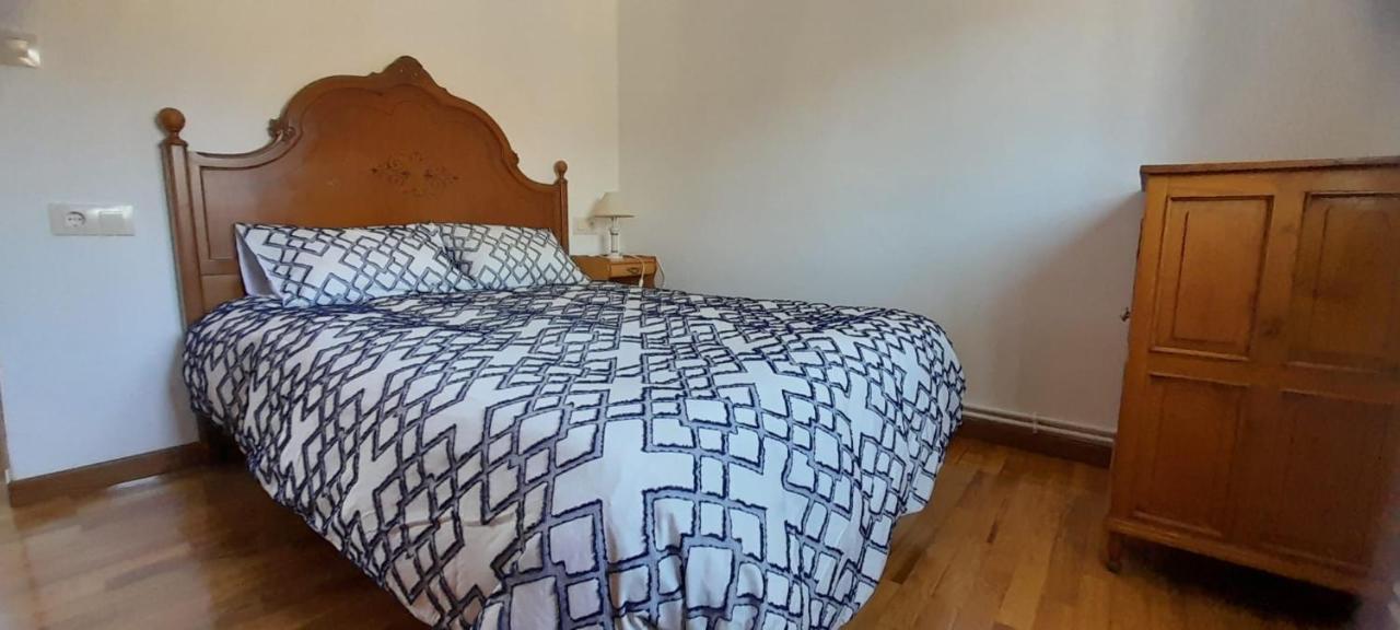 O Descanso Da Abella Apartment Ourense Exterior photo